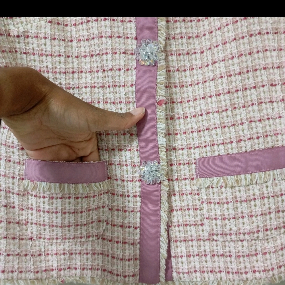 Chic Pink Tweed Jacket - Picture 4 of 12